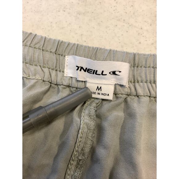 O'Neill Women's Medium Pearl Gray Fern Shorts Drawstring Summer Vacation J4-34 - Picture 6 of 7